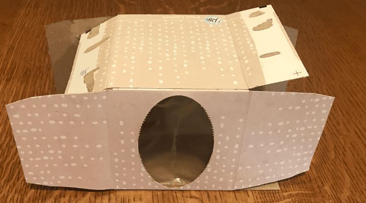 HOW TO MAKE A CARDBOARD / CARDBOARD TISSUE BOX 
