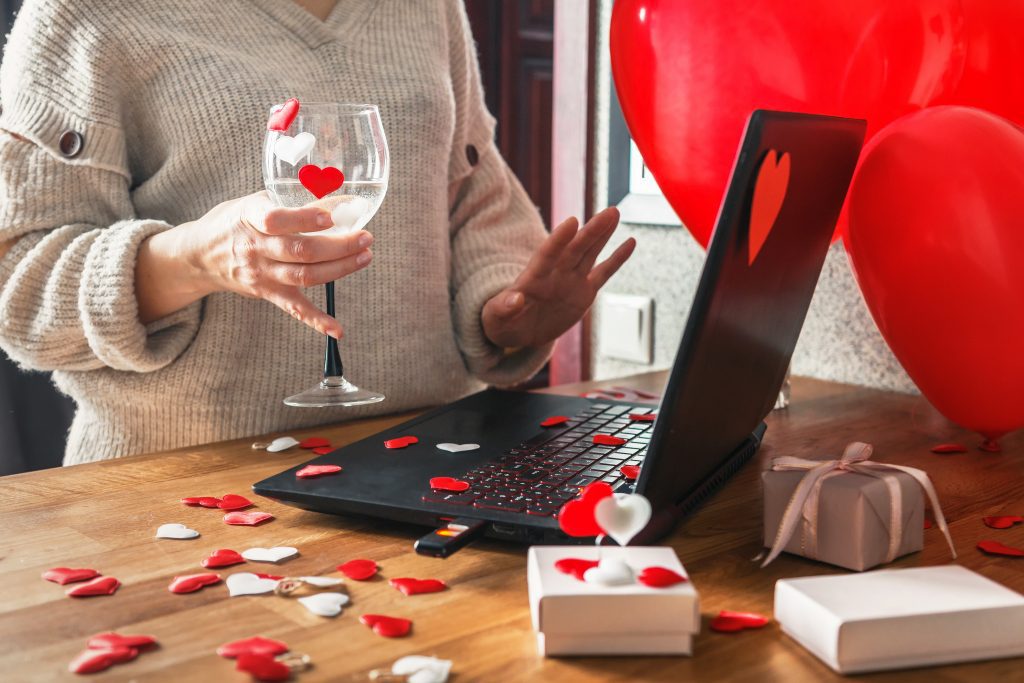 Valentine's 2021 Date Night Ideas During COVID